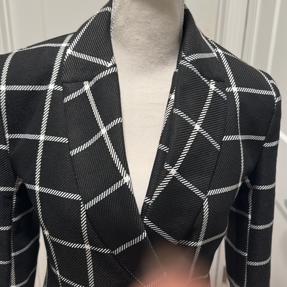 Asos Matching Vest and Blazer Sz 4 US - Picture 8 of 13